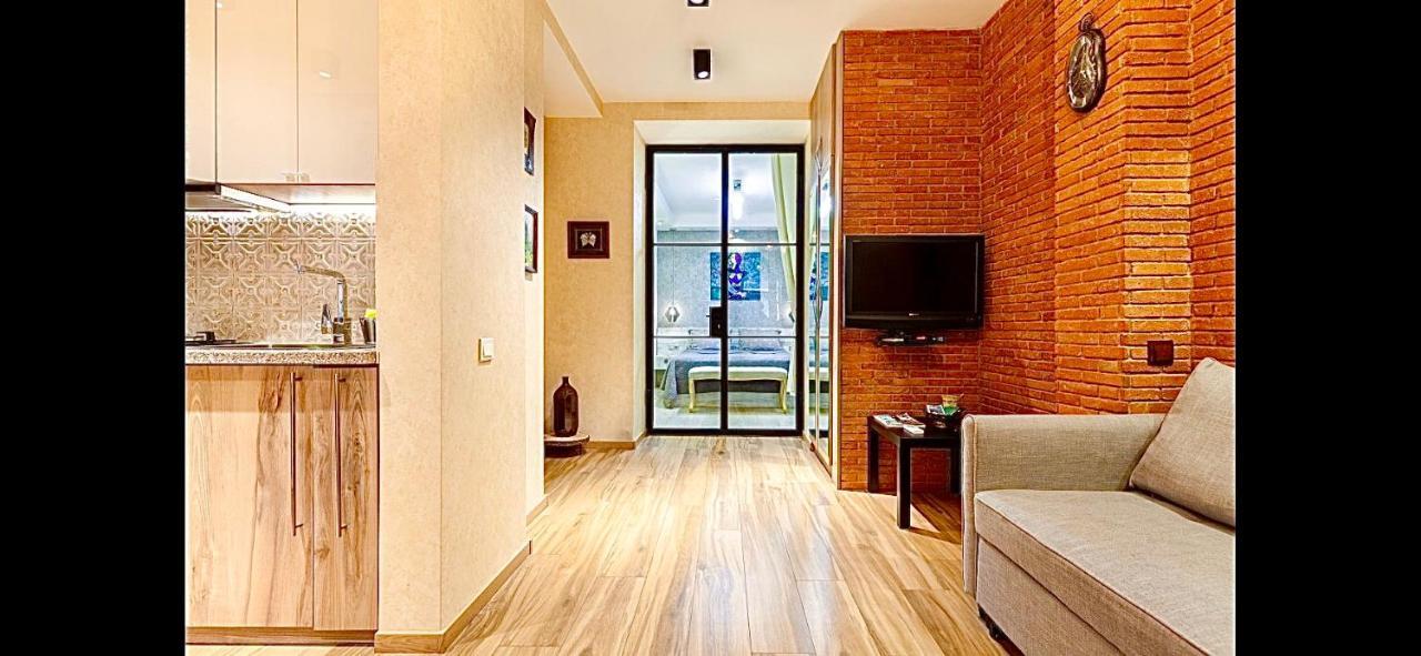 טביליסי Very Center Of The Old City-Stylish Apartment מראה חיצוני תמונה