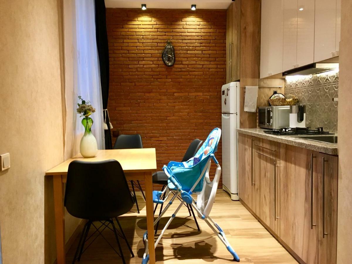 טביליסי Very Center Of The Old City-Stylish Apartment מראה חיצוני תמונה